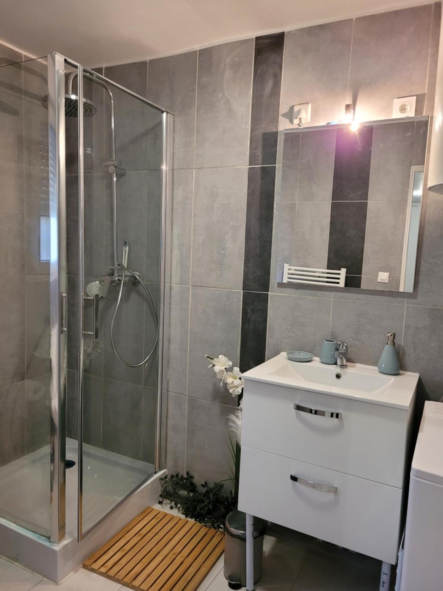 Cocooning House 204 Suite Green- Superb Studio Aeroport Paris Roissy Cdg, Parc Asterix, Chateau De Chantilly, Stade De France Survilliers Ngoại thất bức ảnh